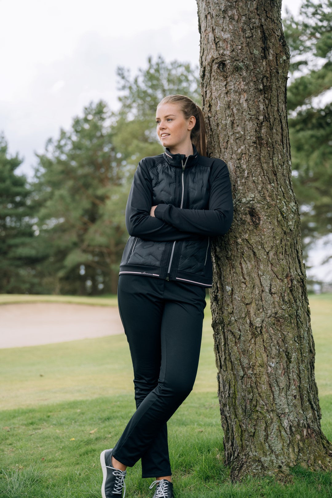 Women Grove Hybrid Jacket - The Golf Guys Online