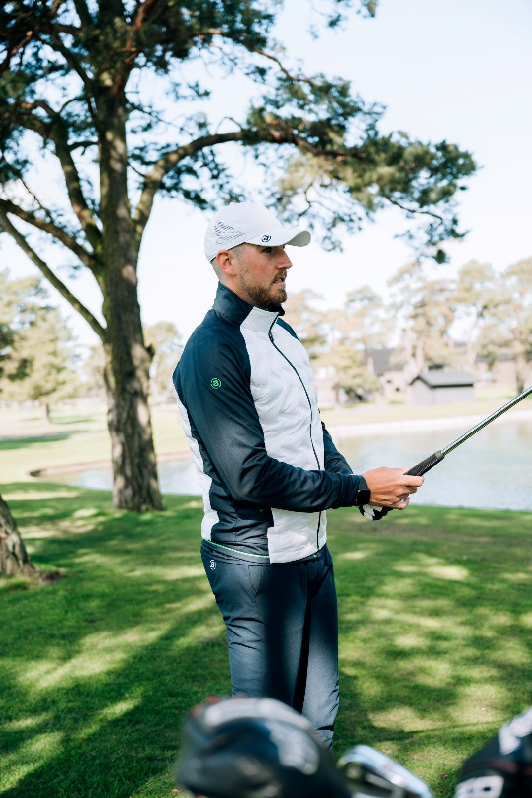 Men's Grove Hybrid Jacket - The Golf Guys Online