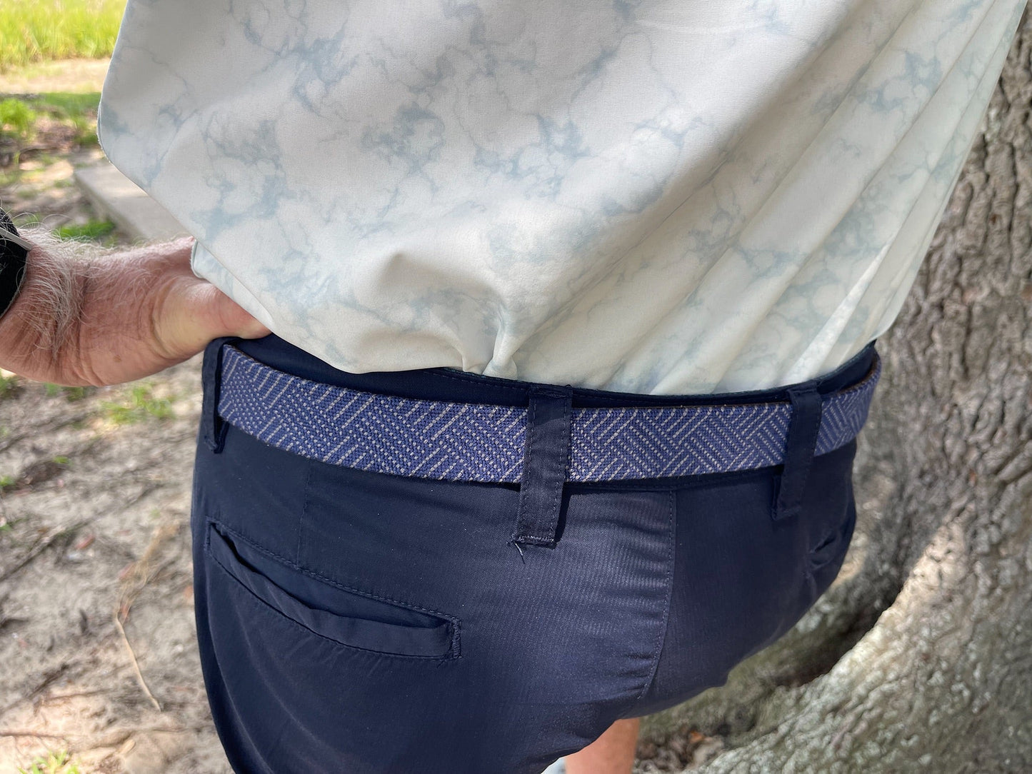 Needlepoint Texture Basketweave Steel Grey and Navy Blue - The Golf Guys Online