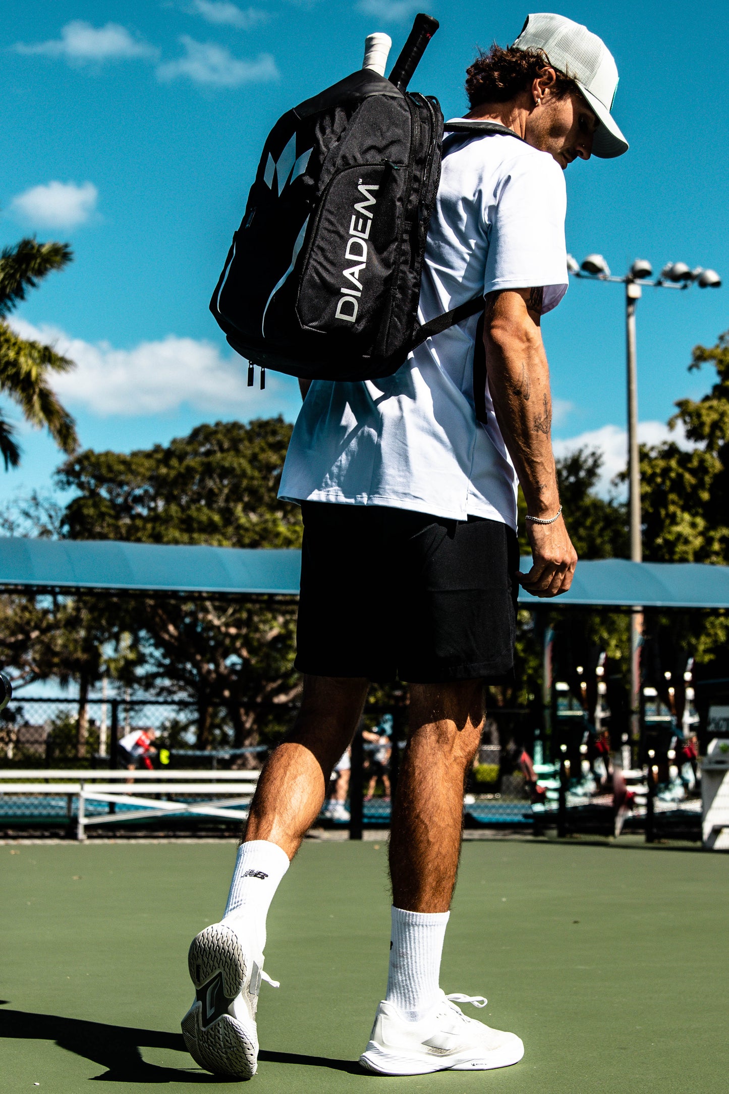 Tour v3 Backpack - The Golf Guys Online
