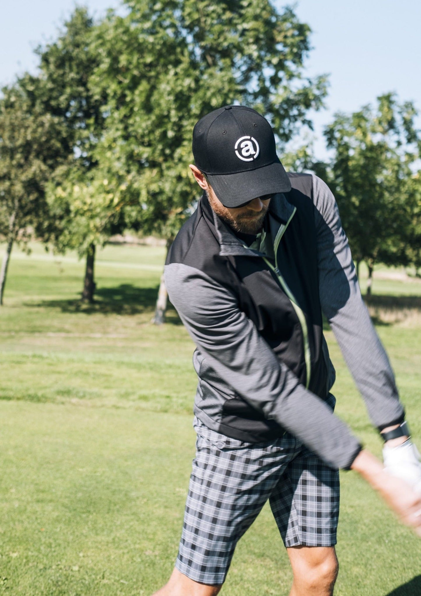 Mens Navan softshell hybrid jacket - The Golf Guys Online