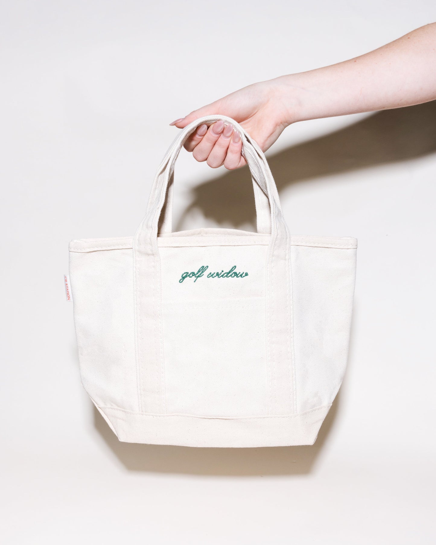 Golf Widow Handy Open Tote - The Golf Guys Online