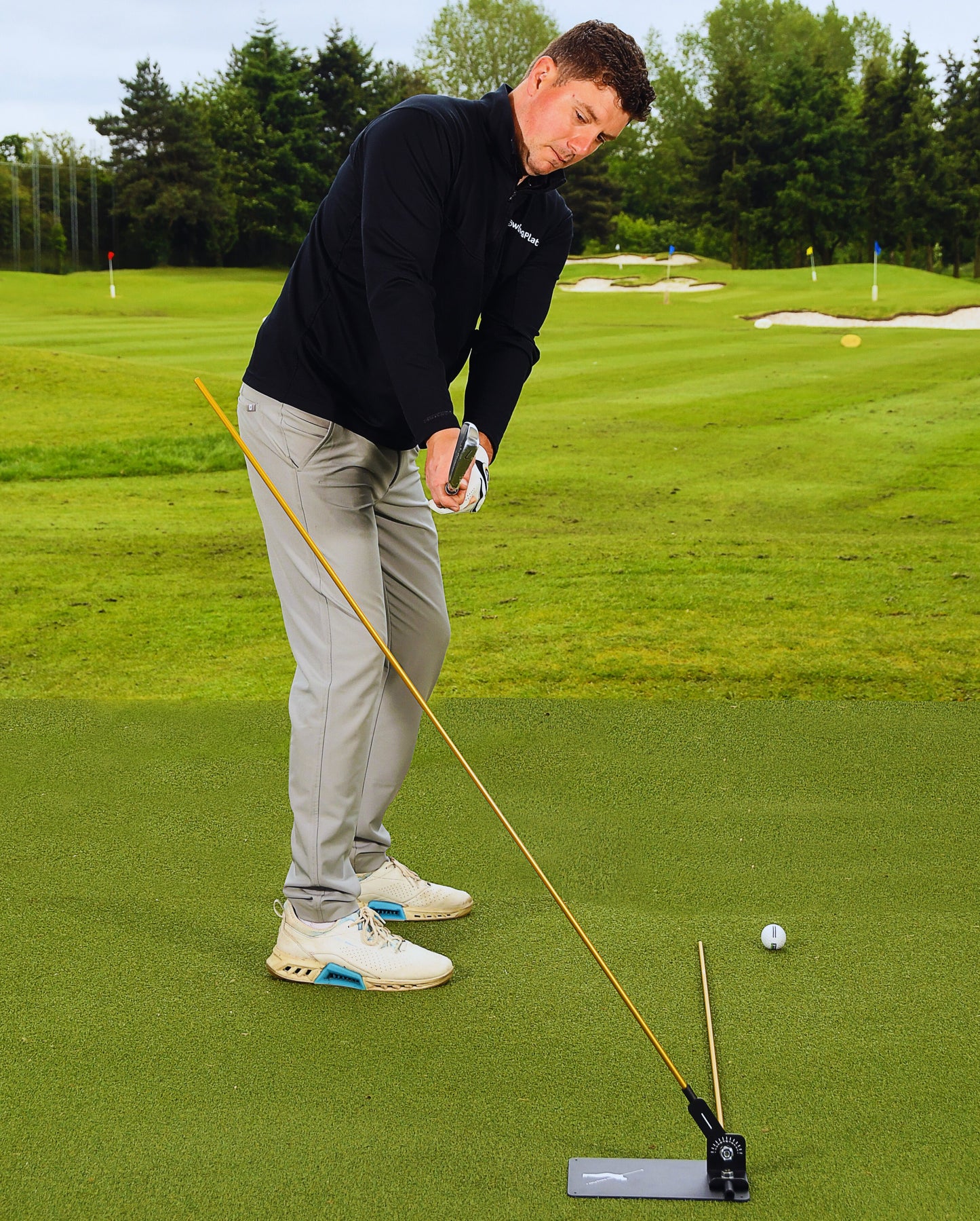 THE SWING PLATE BASE - The Golf Guys Online