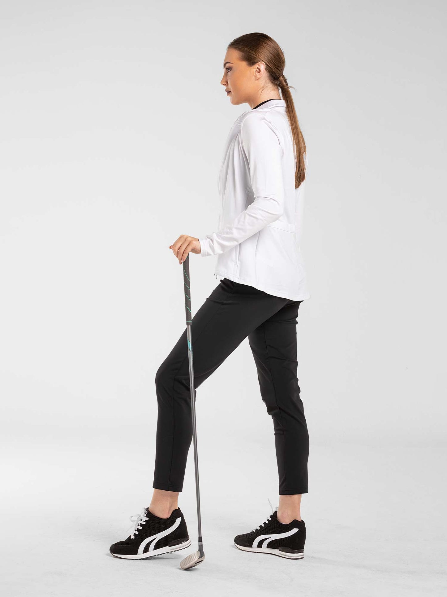 Stylish Women's Golf Pants - Fitted Design with Moisture-Wicking - The Golf Guys Online