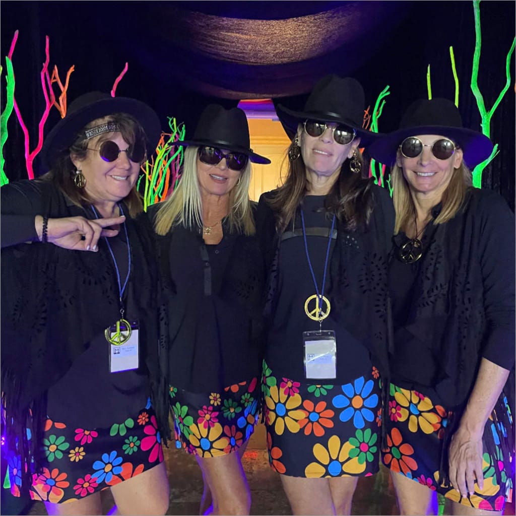 NIGHT DAISIES BLACK SKORT - The Golf Guys Online