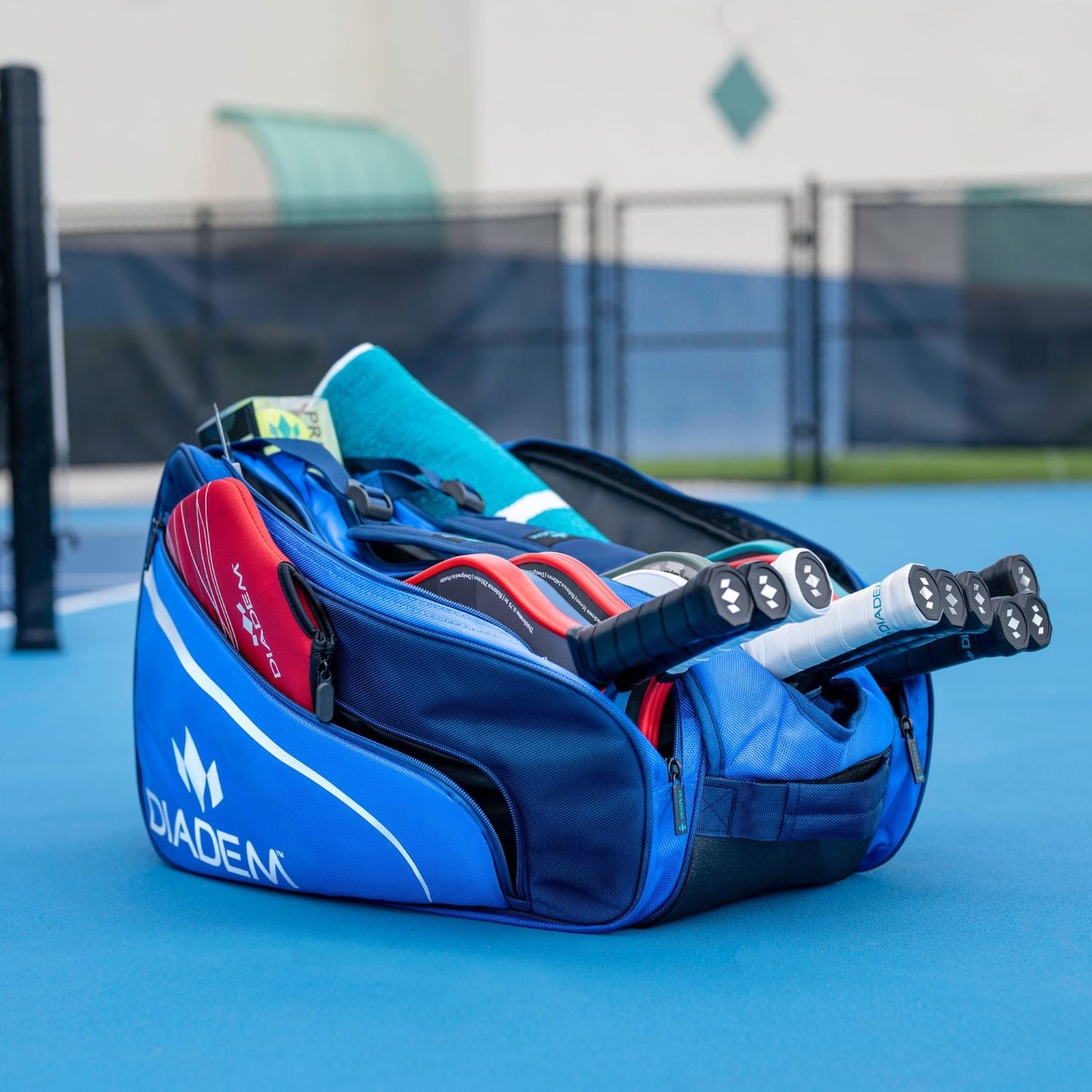 Diadem Tour v2 Paddle Bag - The Golf Guys Online