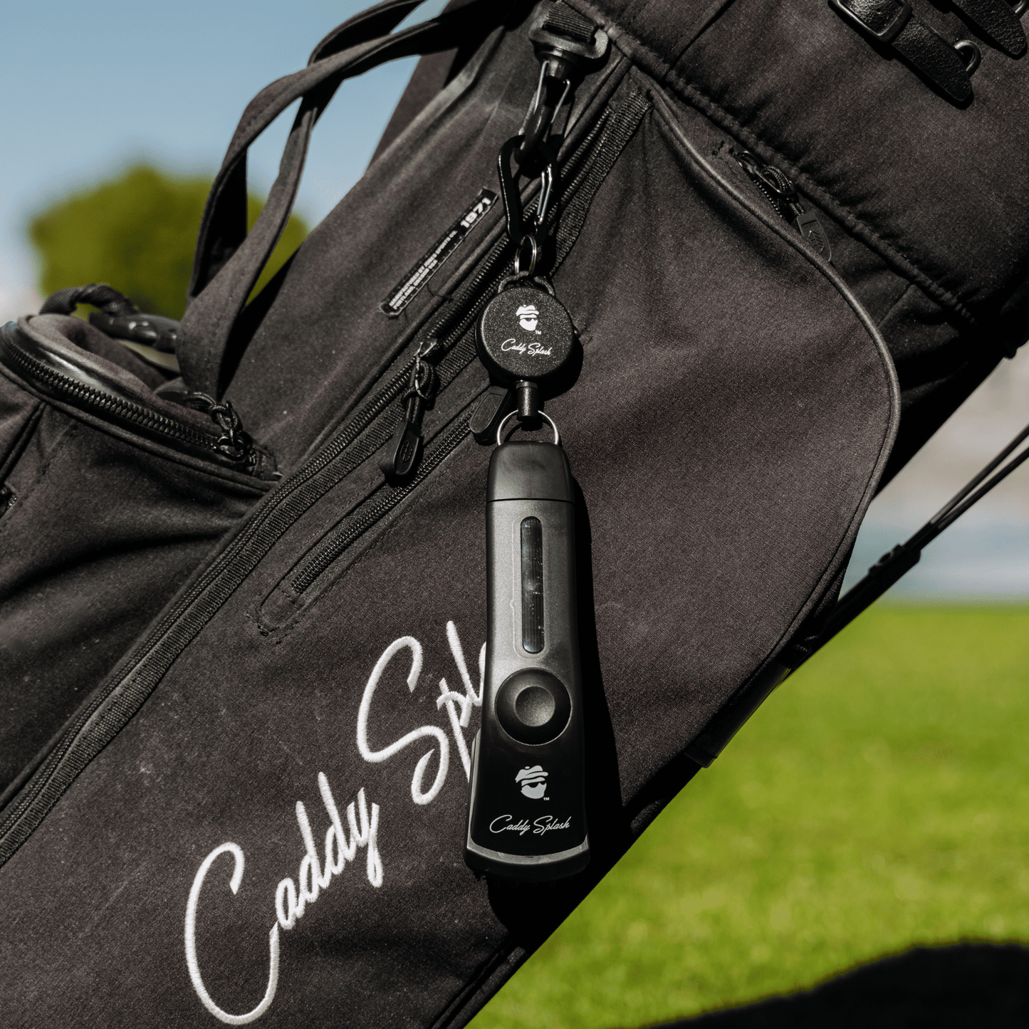 Golf Club Water Brush Pro Cleaner - Black Caddy Splash
