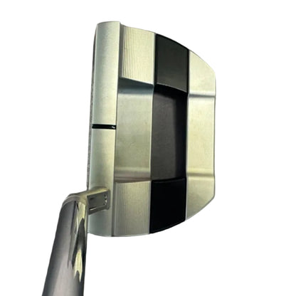 Pre-Owned Scotty Cameron Studio Style Fastback 1.5 Mid-Mallet Putter W/ 33 Inch Shaft (Mint)