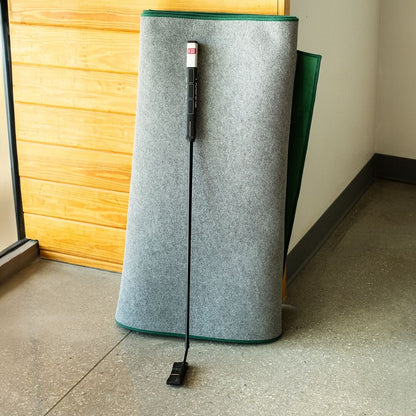 SIG LITE Indoor Putting Green 3' x 8' - The Golf Guys Online