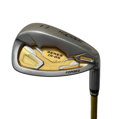 Pre-Owned Honma Beres  IS-05 3 Star 11 Iron w/ Honma ARMRQ Infinity 48 Flex-S (Stiff) 35.5" Right Hand 3 Star Graphite Shaft (Above Average)