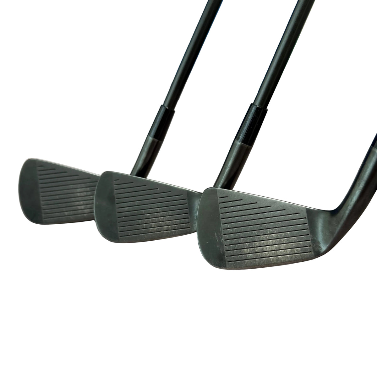 Pre-Owned Miura KM-700 Black QPQ Iron Set (5-PW) Right Hand W/ Dynamic Gold Mid Tour Issue 115 X-100 Black X-Stiff Shaft (Standard Length) (Average)