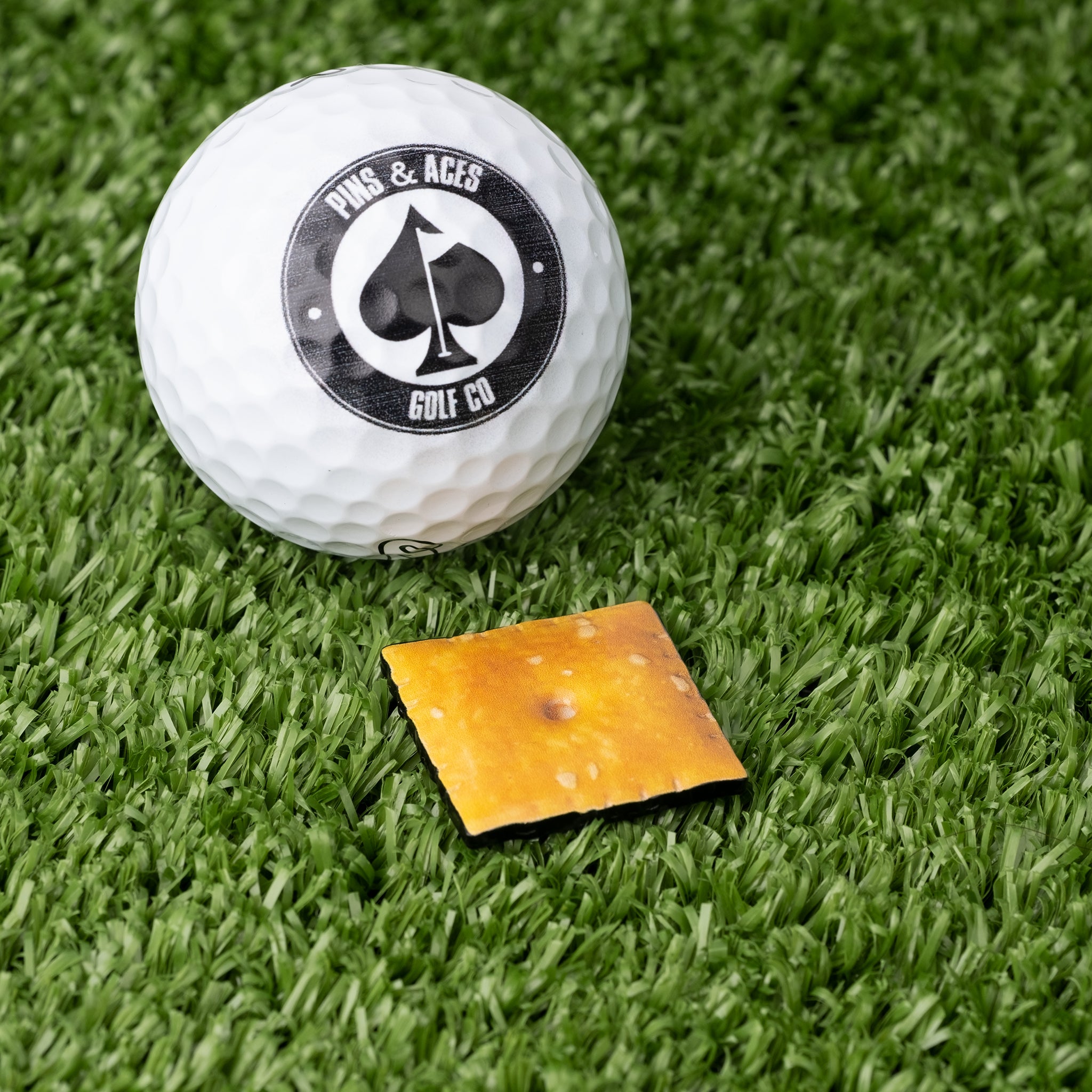 Pins and Aces Cheese Cracker Ball Marker - Thumbnail 3