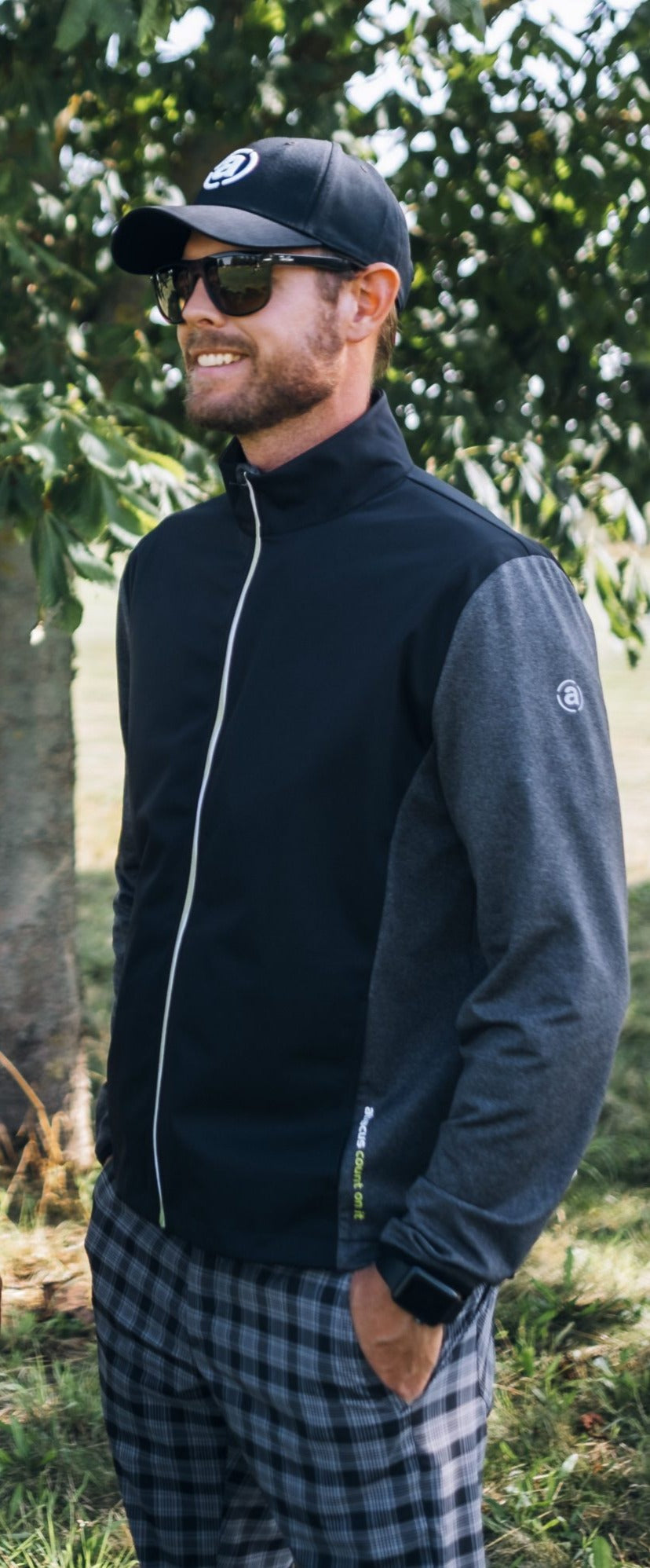 Mens Navan softshell hybrid jacket - The Golf Guys Online
