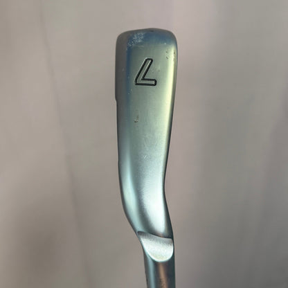 Pre-Owned Ping G425 7 Iron (30.0) Blue Dot (1.0 Degree) Upright w/ Ping AWT 2.0 Nippon Shaft 2.0 S (Stiff) Steel Shaft (Above Average)