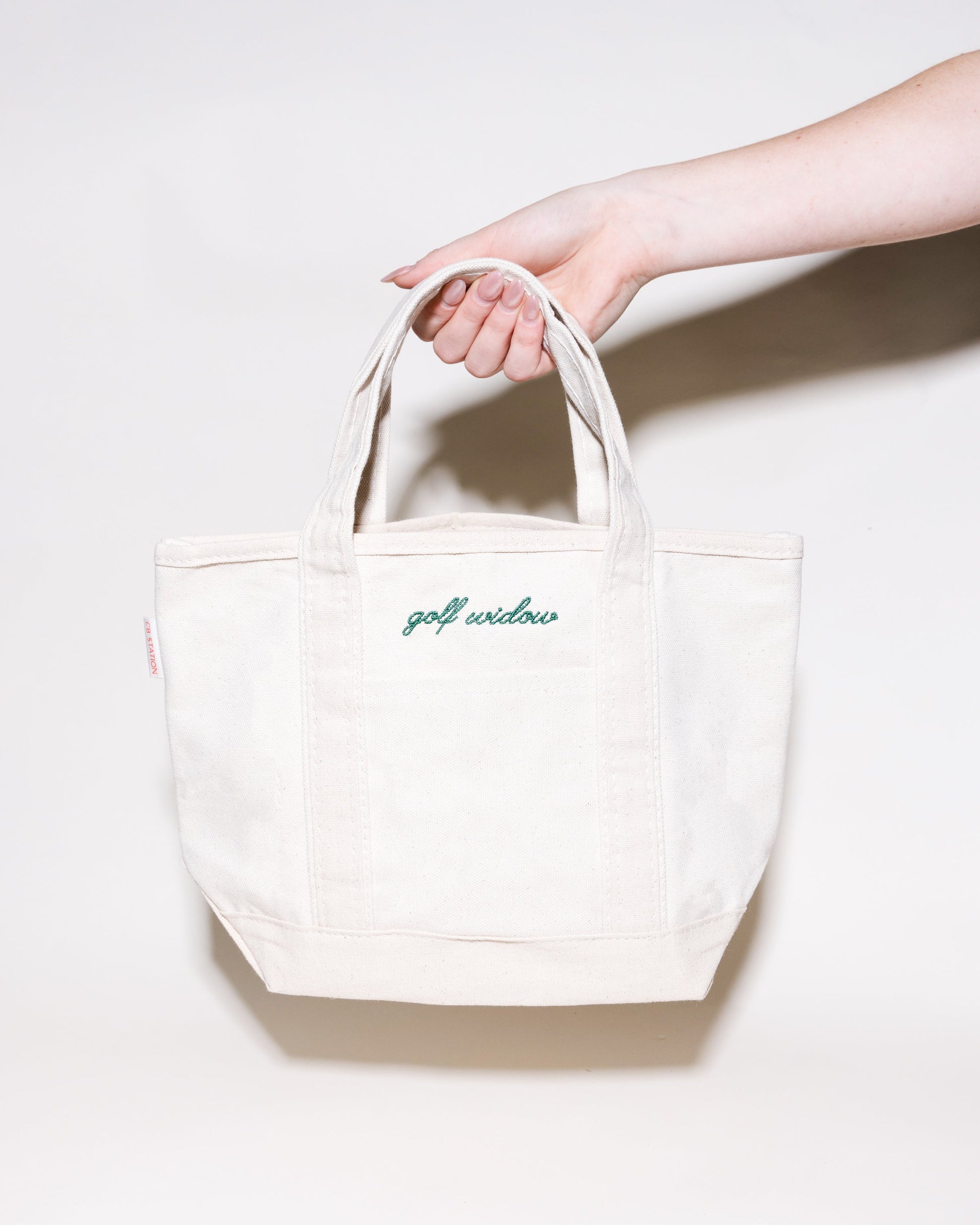 Golf Widow Handy Open Tote - The Golf Guys Online
