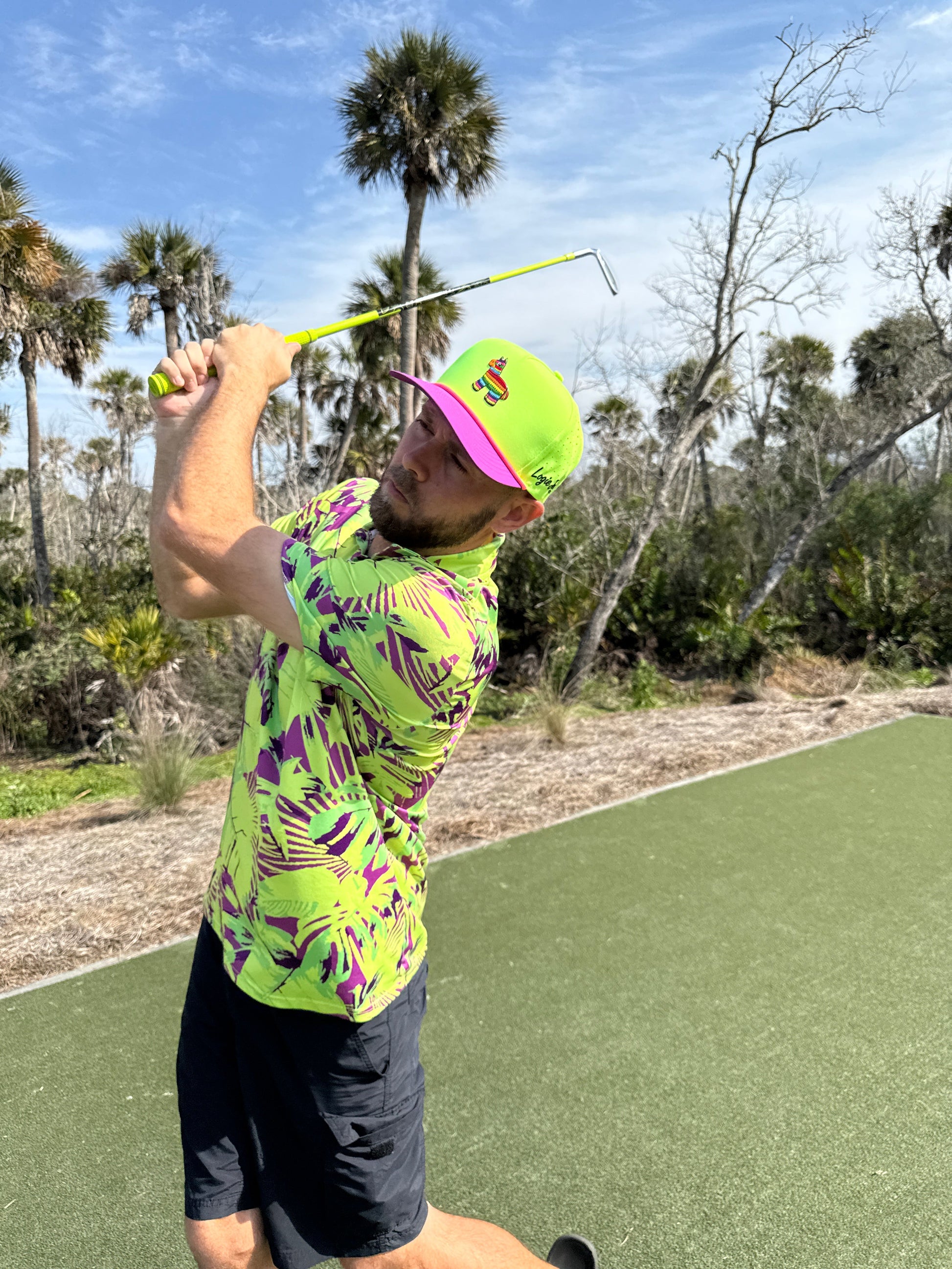 I'd Hit That Piñata Golf Hat | Snapback Cap | Built-in Magnetic Ball Marker Holder + Marker Included | Adjustable | Llama Multicolor