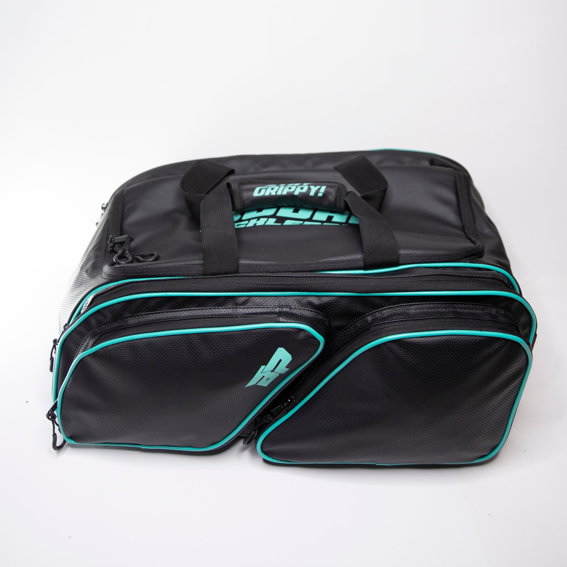 PROtour Duffle - The Golf Guys Online