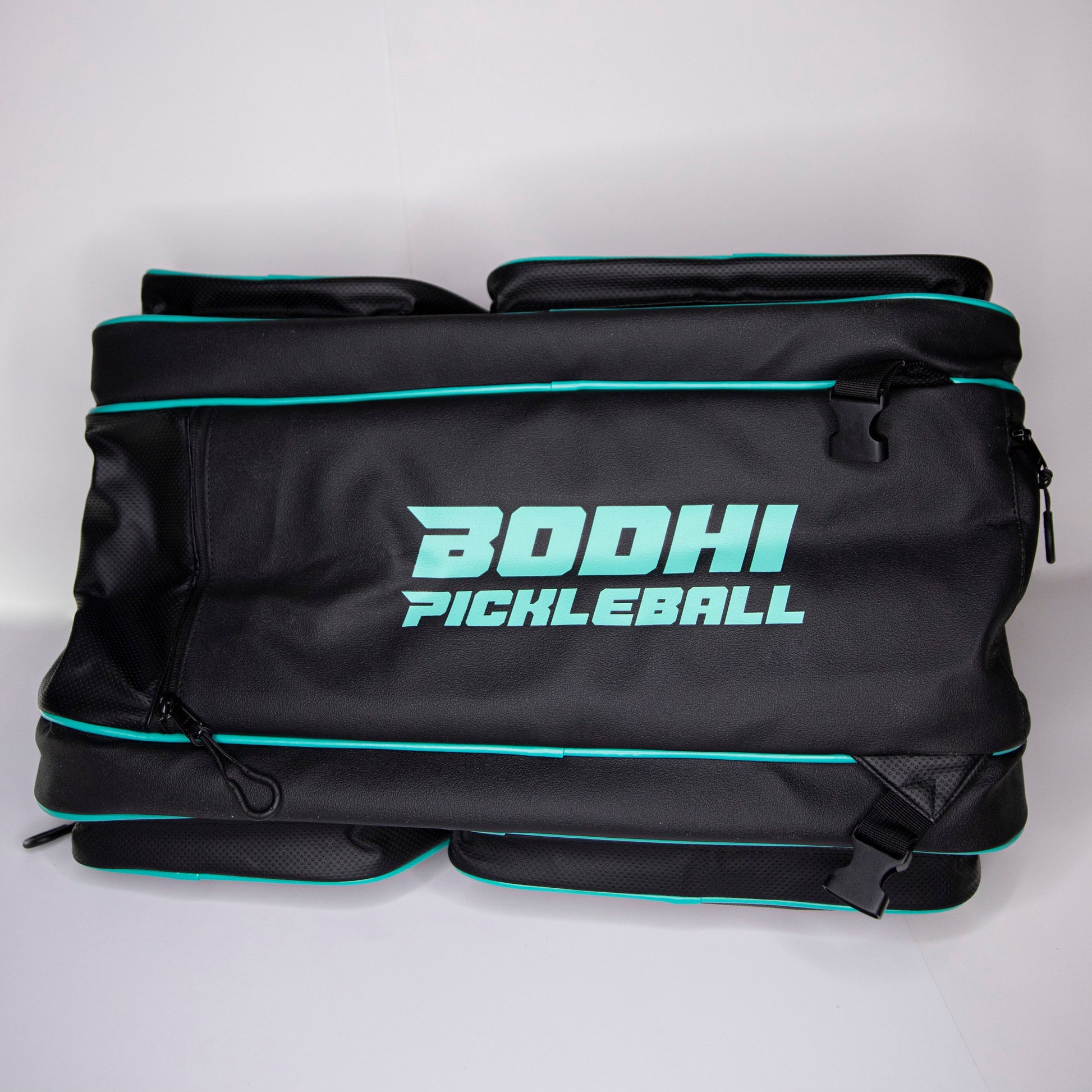 PROtour Duffle - The Golf Guys Online
