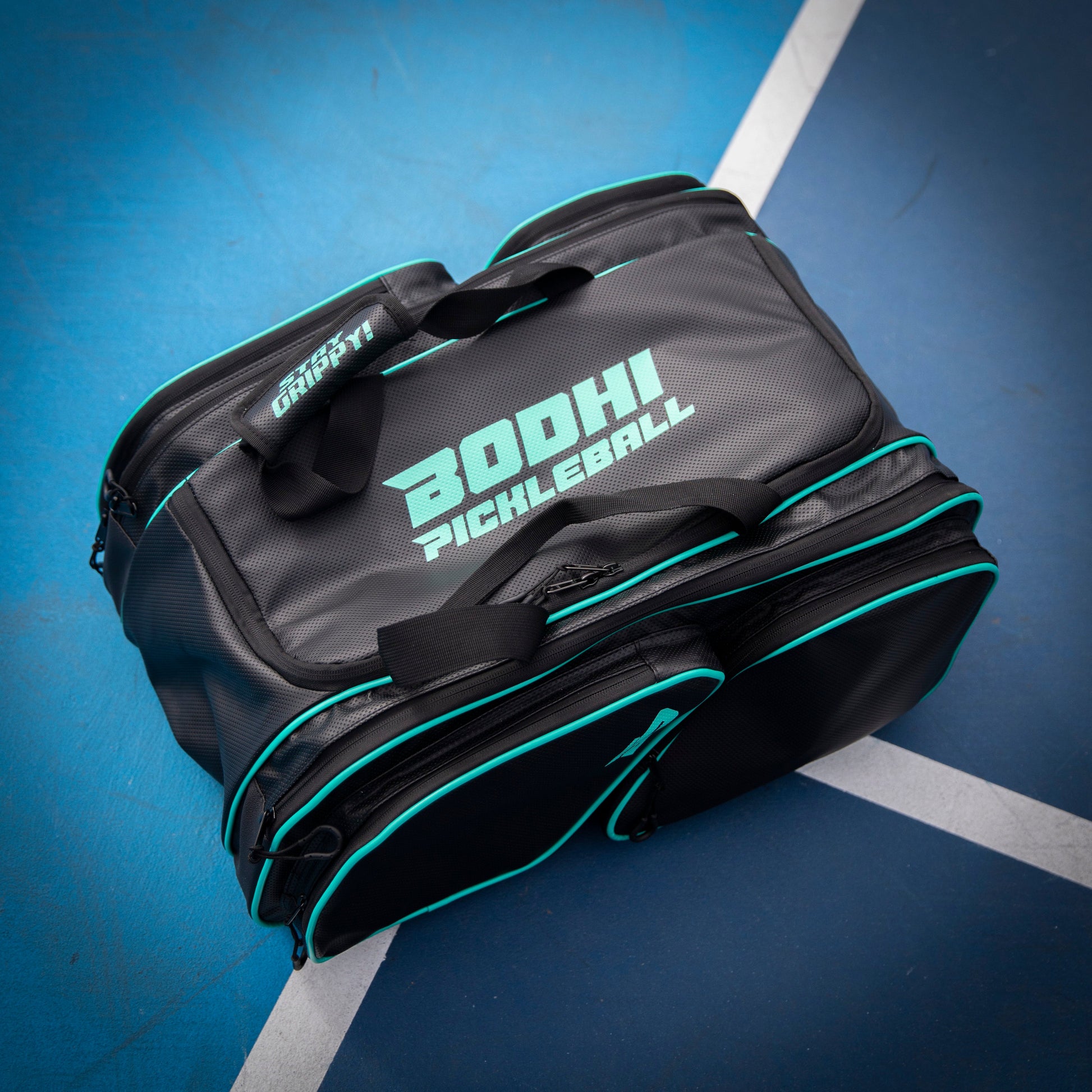 PROtour Duffle - The Golf Guys Online