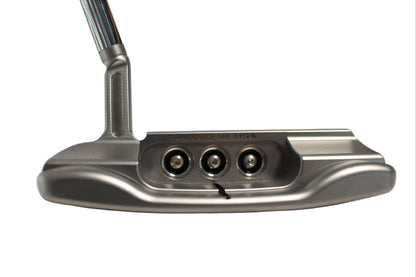 Scotty Cameron Champions Choice Button Back Newport 1.5 Plus (10g Weights) Custom Shop Limited Putter Silver/Black