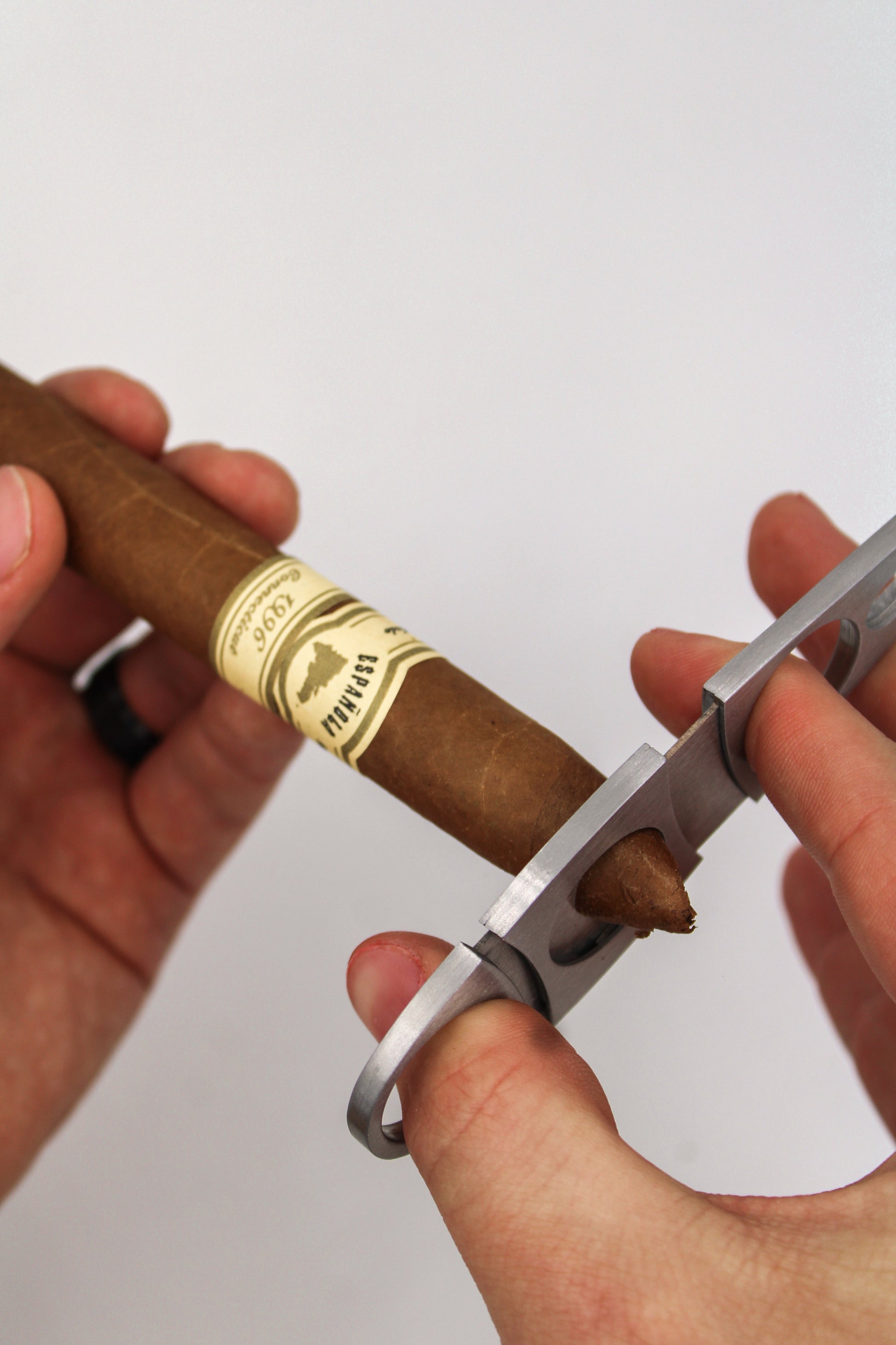 Cigar Cutter + Divot Repair Tool - The Golf Guys Online
