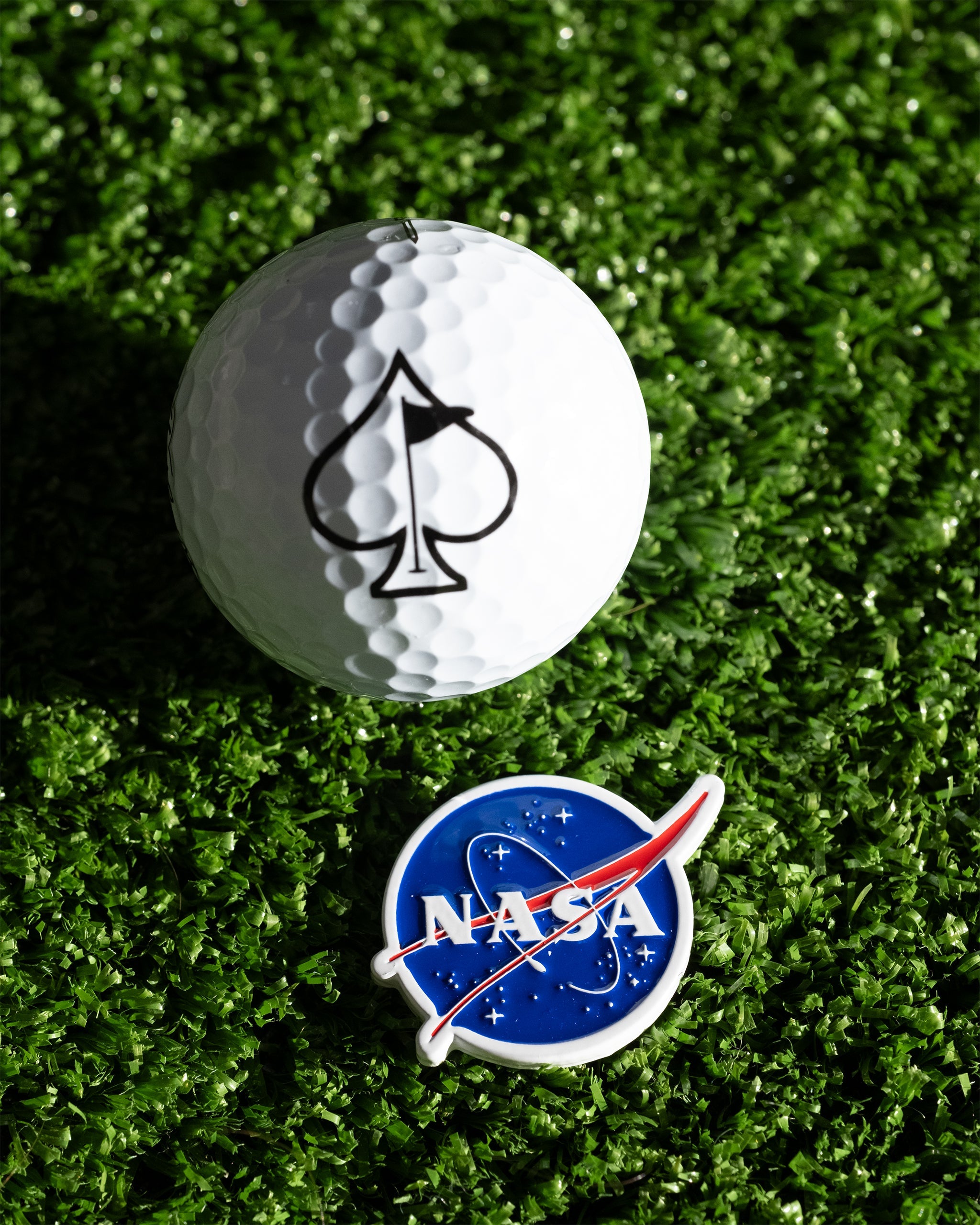 Pins and Aces NASA Meatball Ball Marker - Thumbnail 2