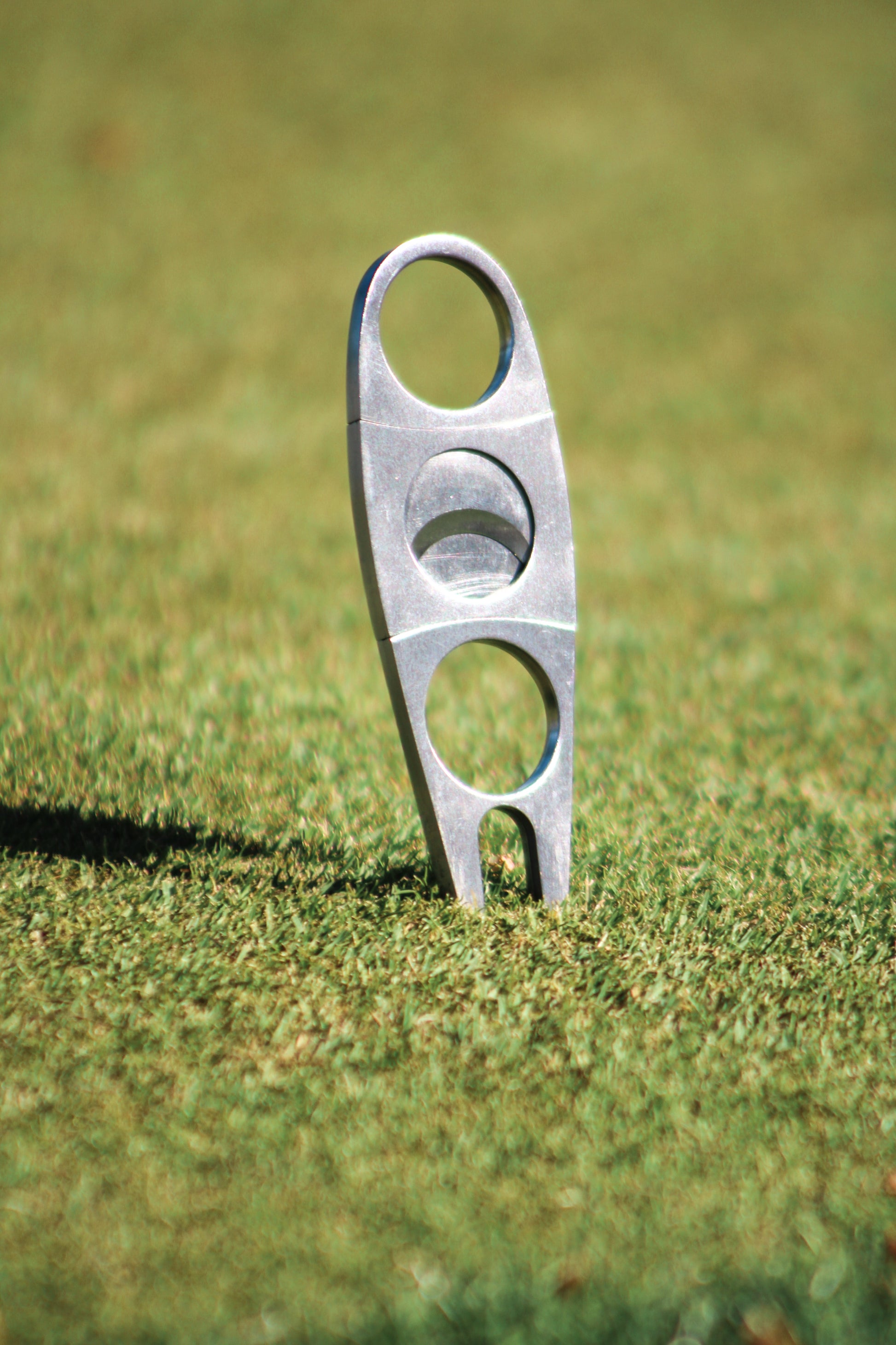 Cigar Cutter + Divot Repair Tool - The Golf Guys Online