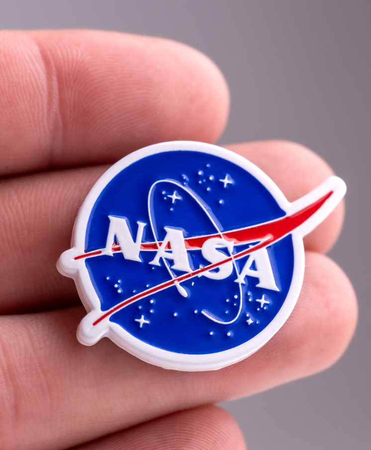 Pins and Aces NASA Meatball Ball Marker - Thumbnail 5