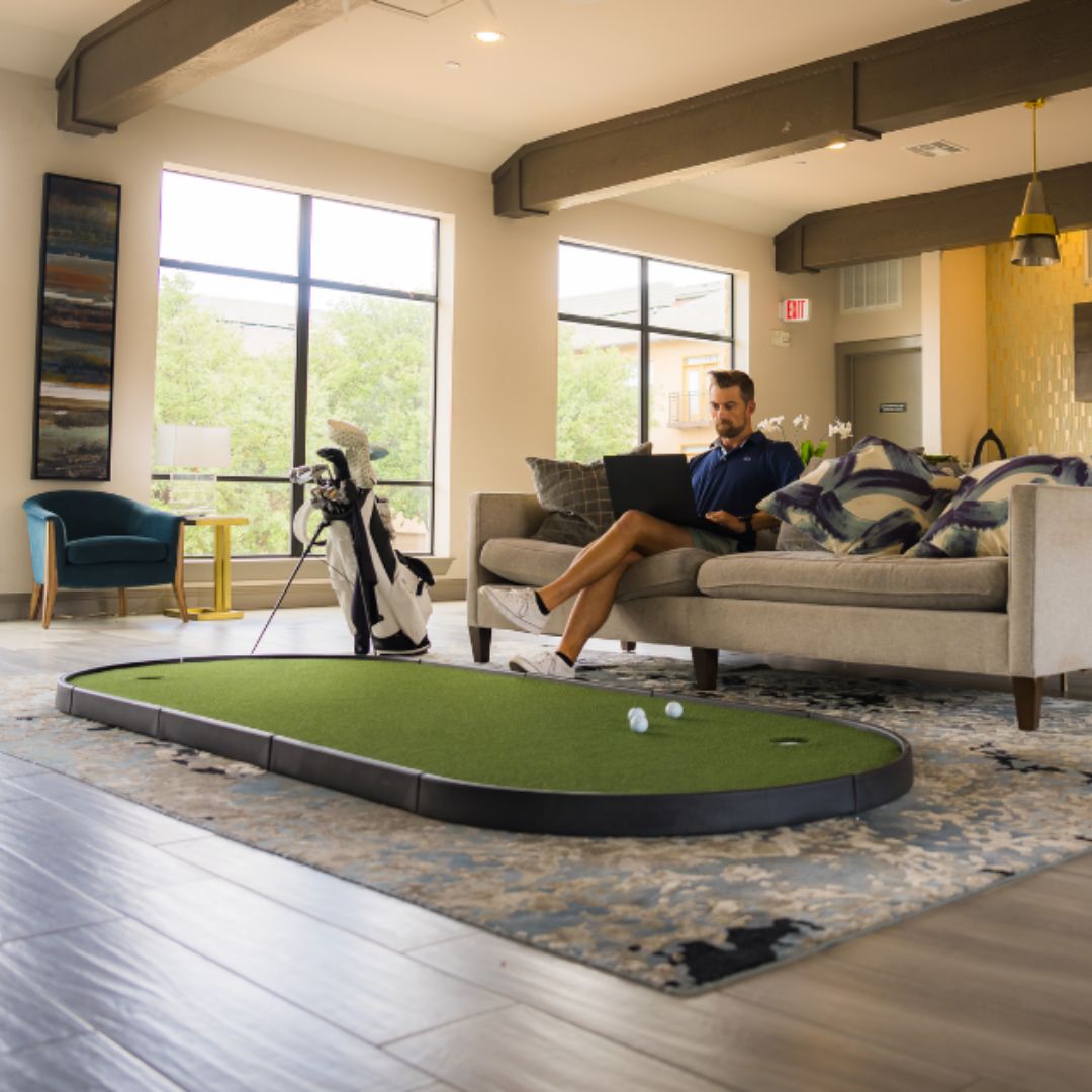 SIGPRO Gimme Putting Green - The Golf Guys Online