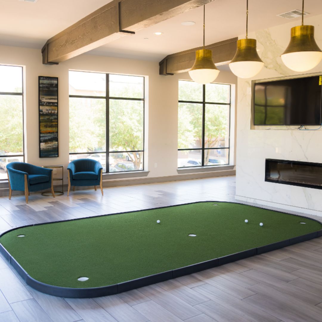SIGPRO Executive Putting Green - The Golf Guys Online