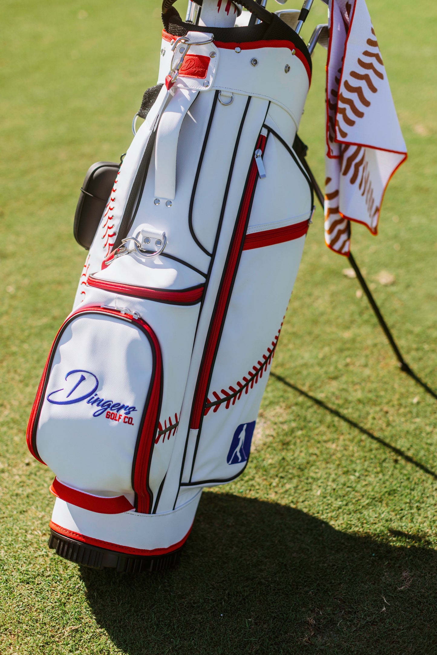 Dingers Golf Bag - The Golf Guys Online