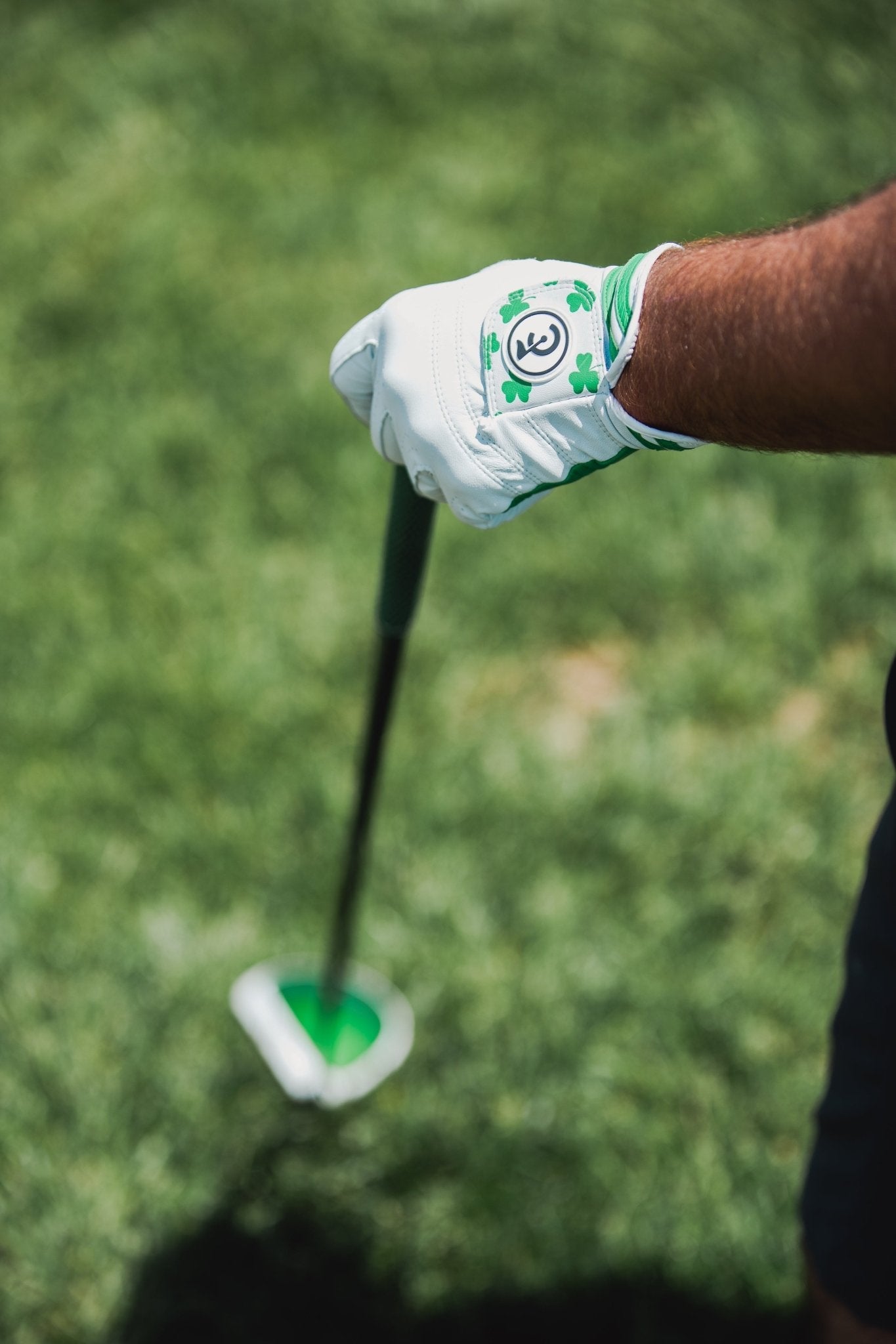 "Feelin Lucky" Golf Glove - The Golf Guys Online