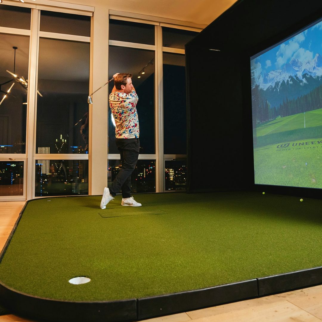 SIGPRO Golf Simulator Flooring - The Golf Guys Online
