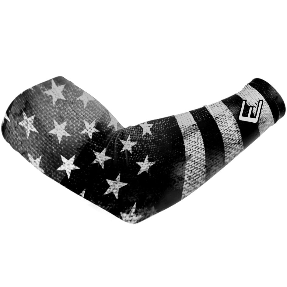 Shadow Old Glory Arm Sleeve - The Golf Guys Online