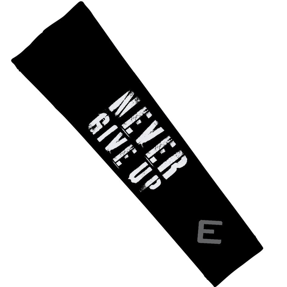 Never Give Up Arm Sleeve - The Golf Guys Online