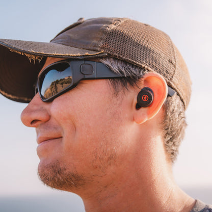 Pearls Earbuds with Rechargeable Case - The Golf Guys Online