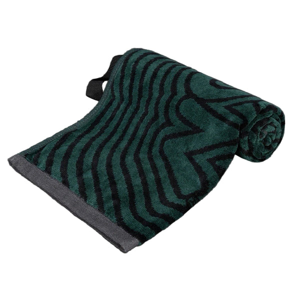 Scotty Cameron Logo Green Ripple Towel – The Golf Guys