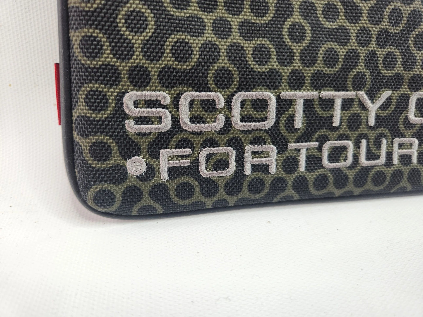Scotty Cameron Six Shooter Circle T Cash Bag – The Golf Guys Online