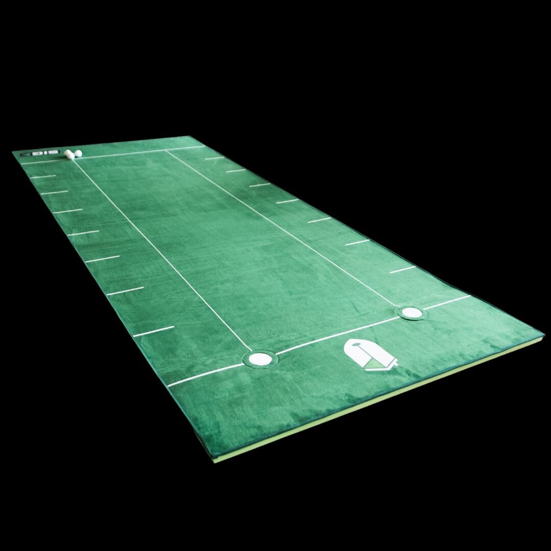 SIG LITE Indoor Putting Green 4' x 10' - The Golf Guys Online