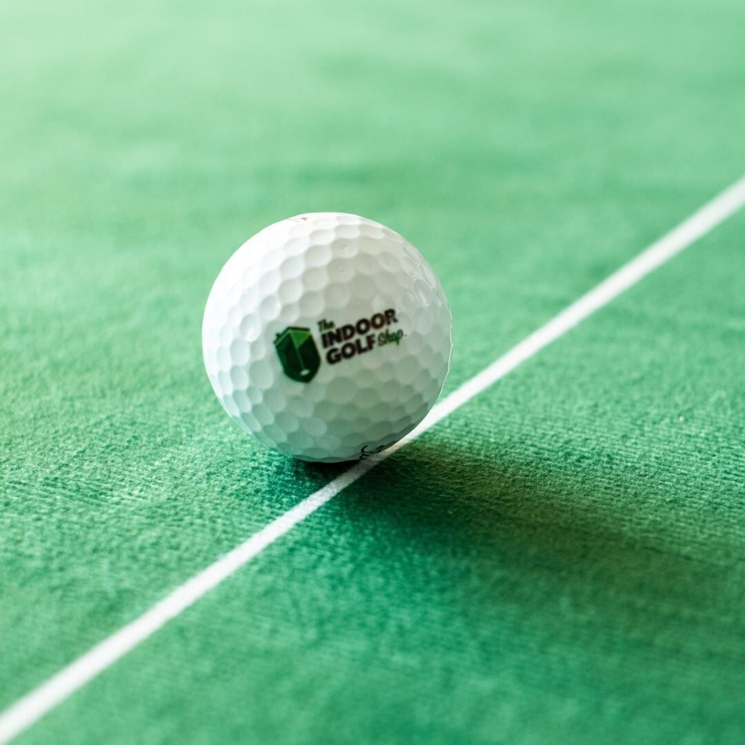 SIG LITE Indoor Putting Green 4' x 10' - The Golf Guys Online