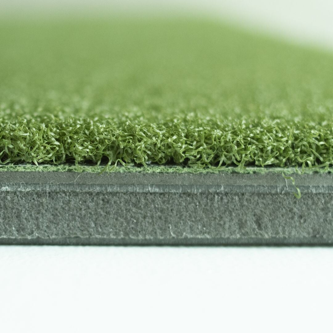 SIGPRO Softy LITE 4' x 10' Golf Mat - The Golf Guys Online